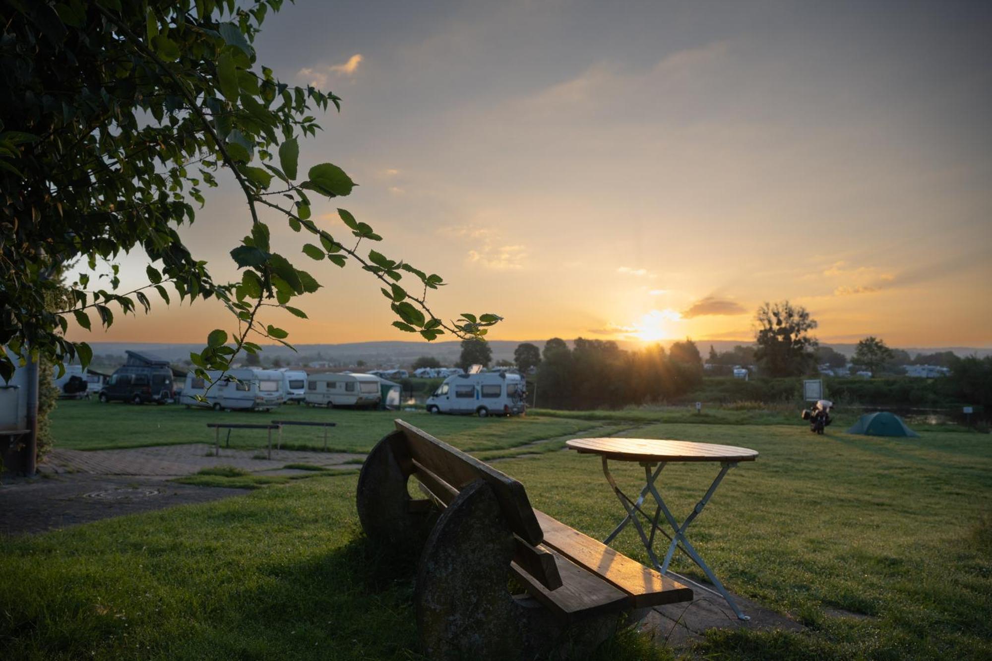 Camping Am Bootshaus ベーヴェルンゲン エクステリア 写真
